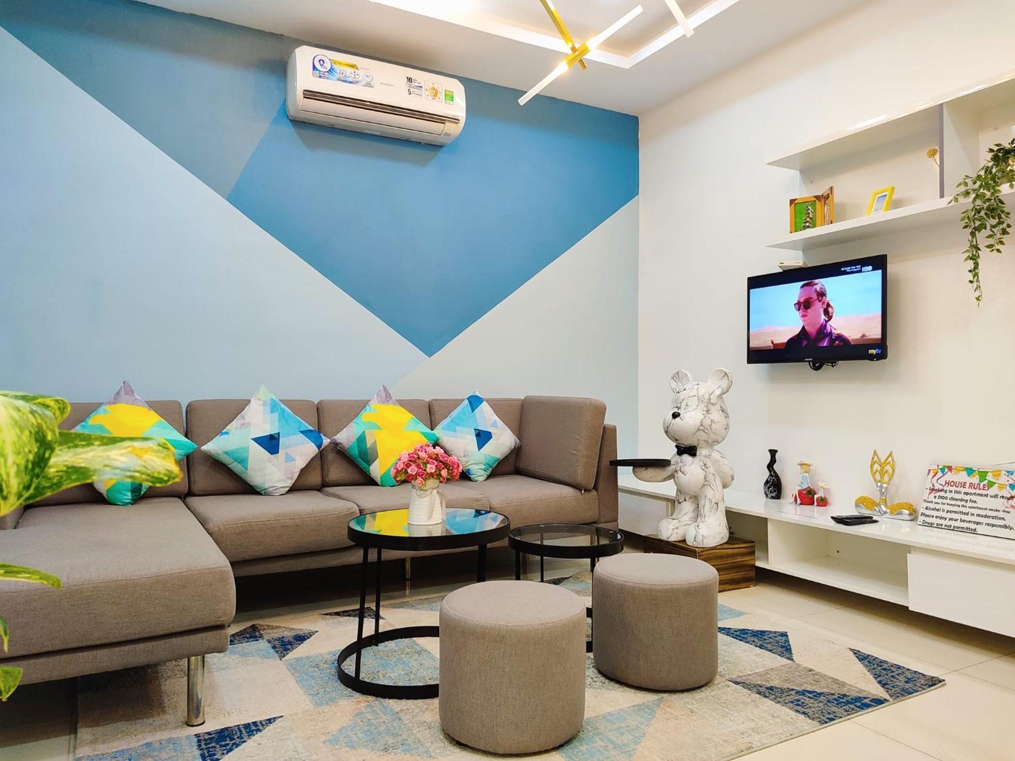 Linda Apartment-icon56-district4-3mins To Center Dtrc1- Infinity Pool- Awesome Rooftop Apartment *